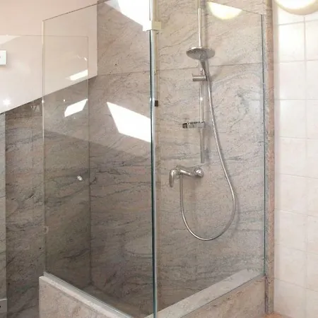 Apartment Locazione Turistica Vittoria *